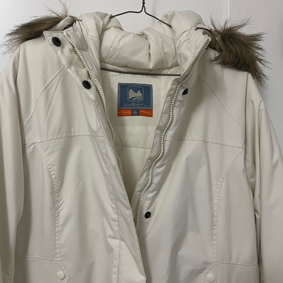 XL women’s Windriver ivory white parka - Picture 3 of 5